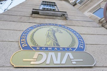 Senatorul Cordoş, urmărit penal pentru complicitate la trafic de influenţă